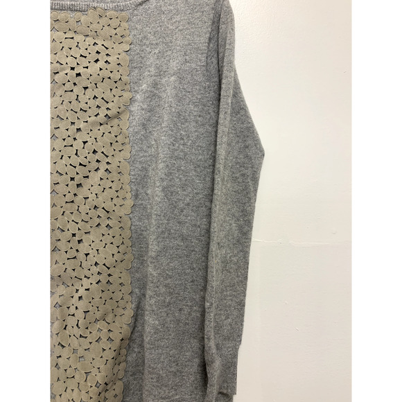 D. Exterior Cashmere Blend Embroider Long Sleeve Sweater Grey Size Small - Picture 2 of 5